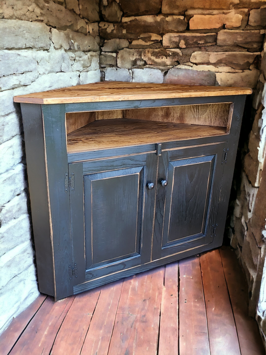 Rustic Corner TV Stand: Distressed Wood Farmhouse Entertainment Cabinet for Living Room