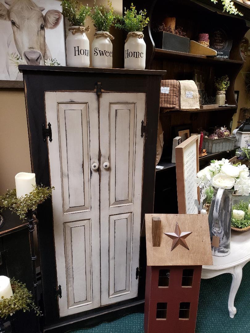 Rustic Pie safe cabinet / pantry cabinet / primitive cupboard